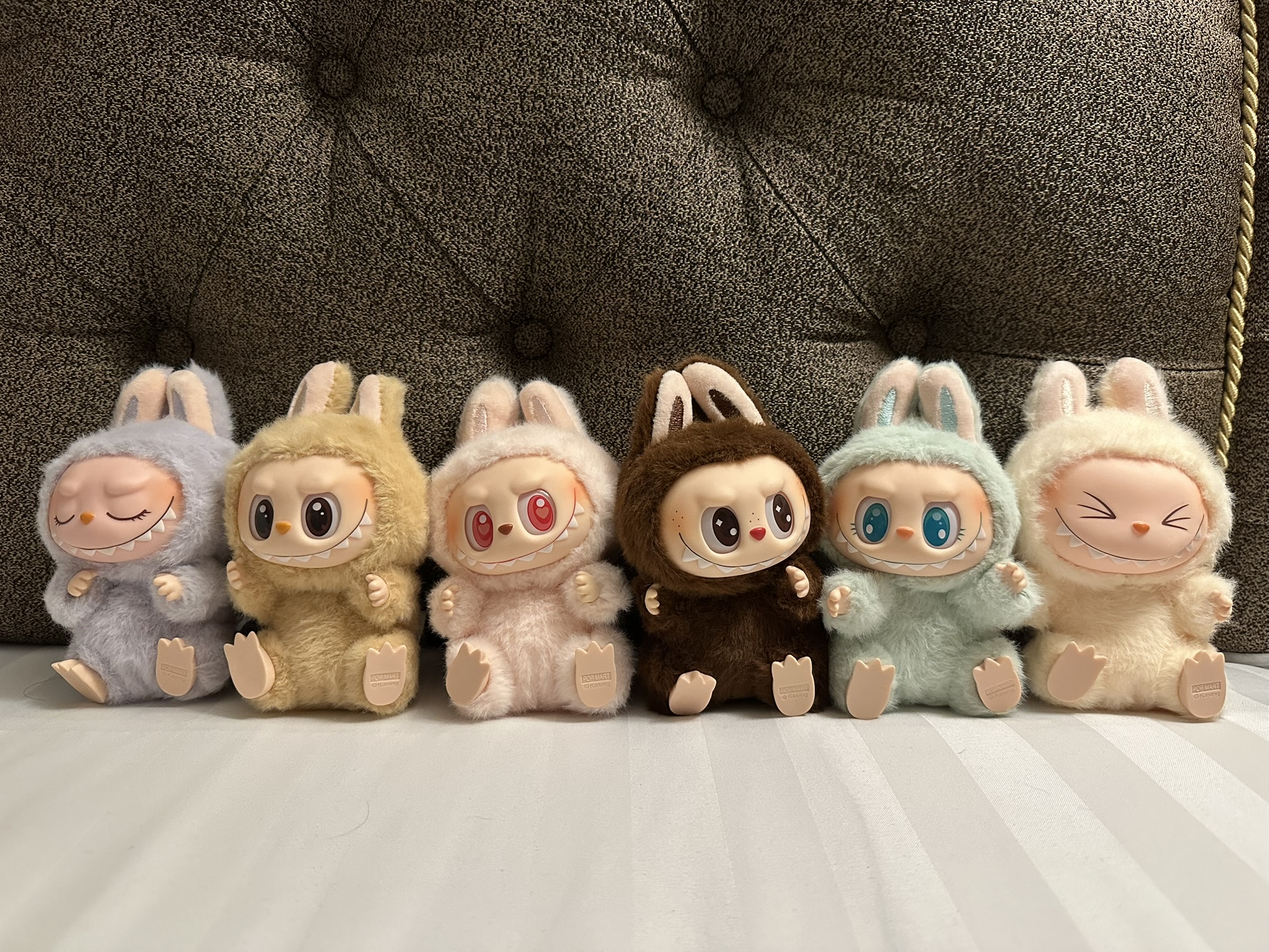 Full set of LABUBU